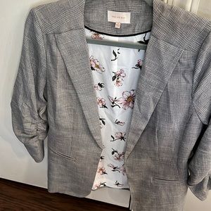 Grey crosshatch 3/4 sleeve blazer